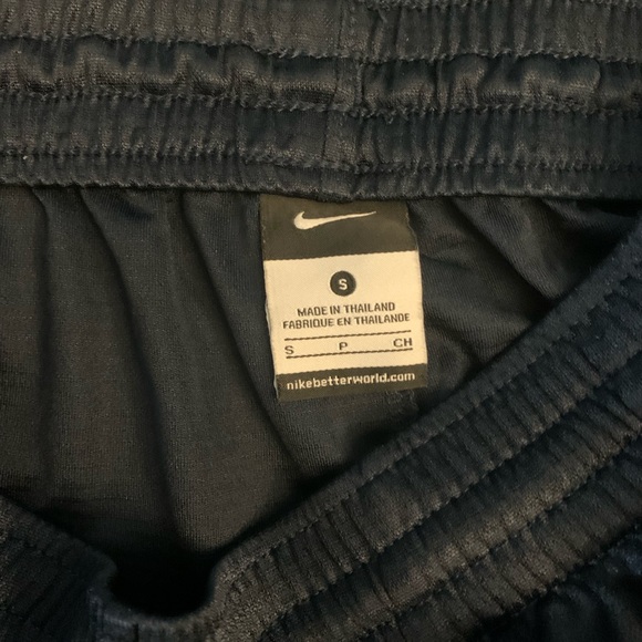 Nike Athletic Shorts - Picture 4 of 4